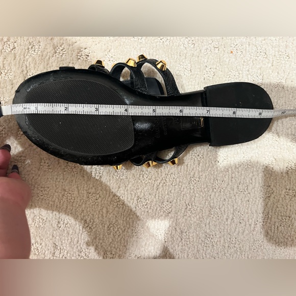 BALENCIAGA SANDAL WITH GIANT 12 GOLDEN STUDS - Picture 8 of 8